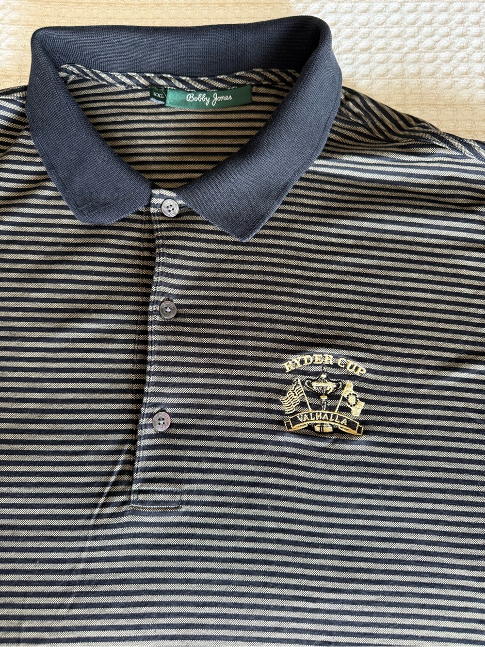 Vintage Bobby Jones Ryder Cup Black & Gray Striped Polo 2008 Ryder Cup Crest - Picture 5 of 6